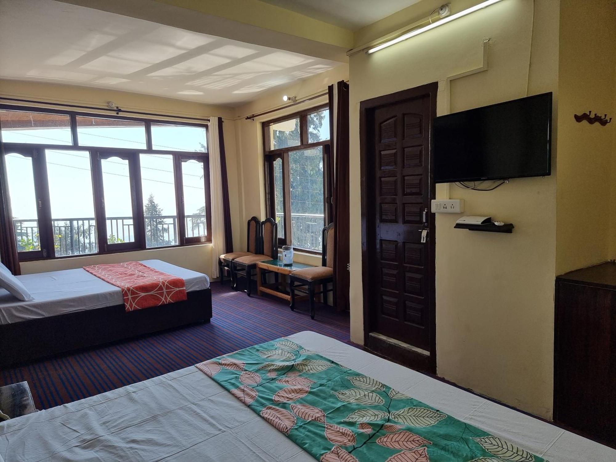 Forest Vibes Kalatop-Rooms And Restaurant Dalhousie Exterior photo