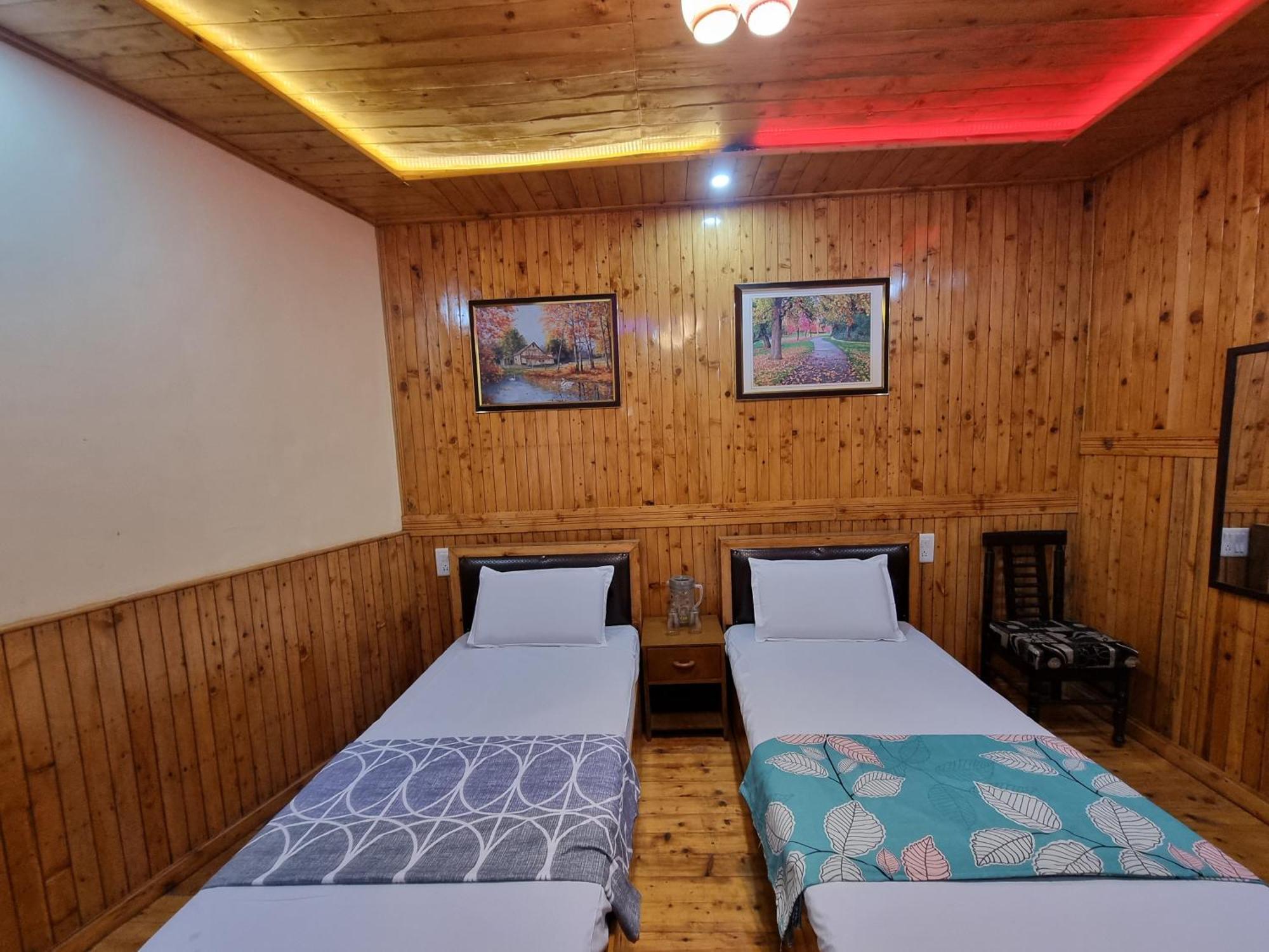 Forest Vibes Kalatop-Rooms And Restaurant Dalhousie Exterior photo